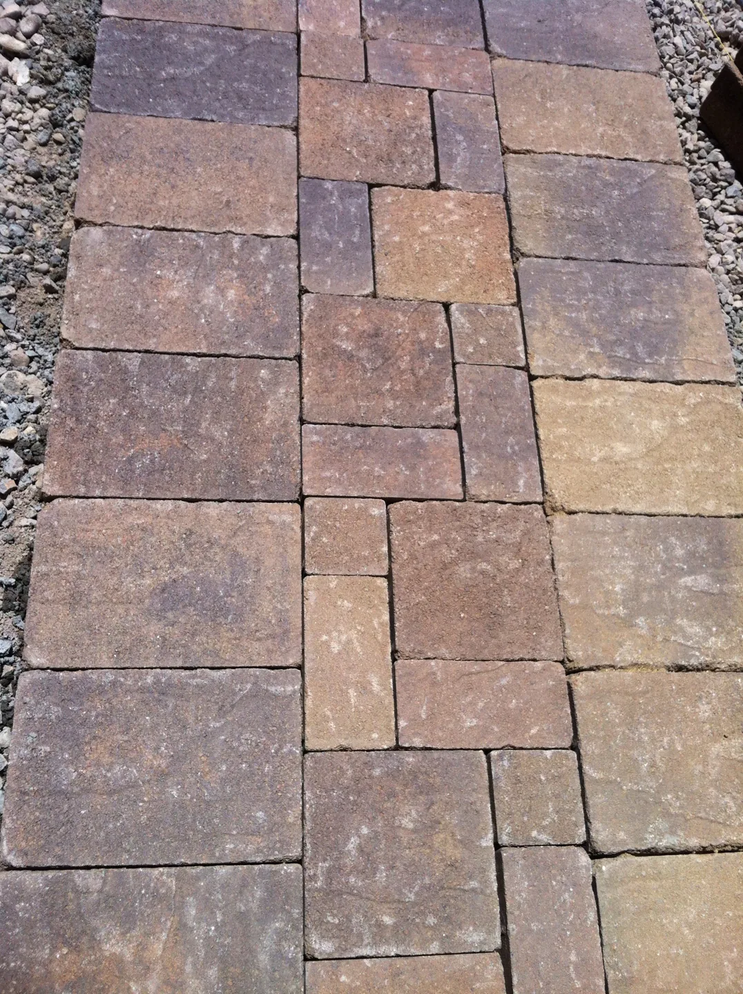 A closer look at the paver pattern