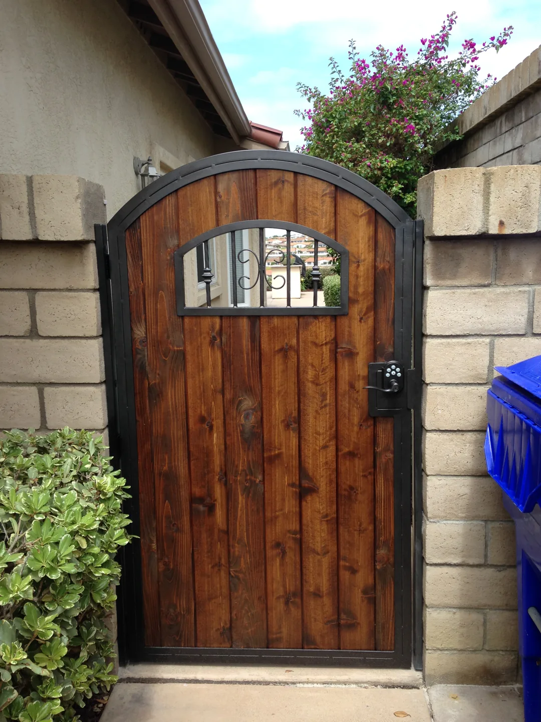Wood and iron at the entrance