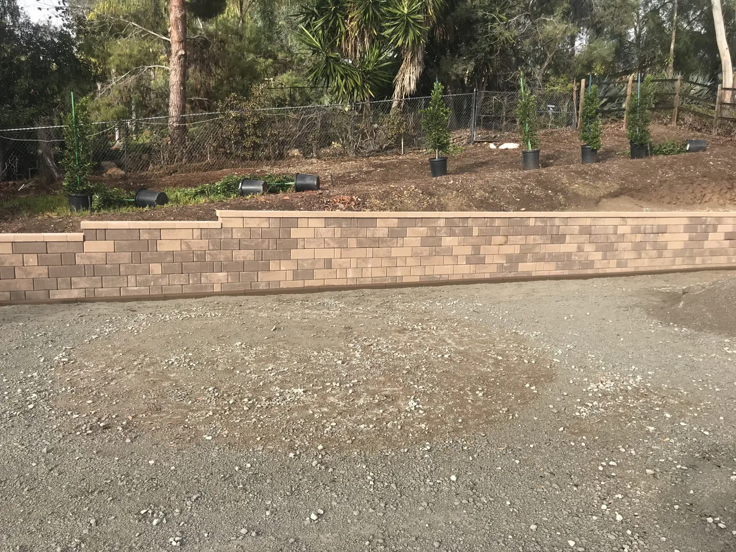 A curved segmental retaining wall